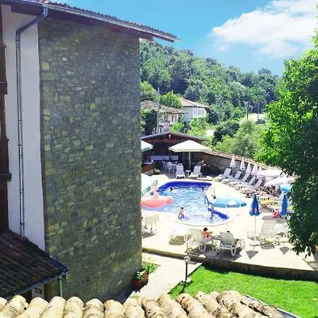 Yakovtsi Inn Yakovtsi