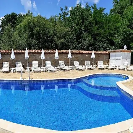 Yakovtsi Inn