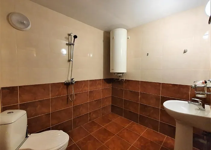 Отель Yakovtsi Inn *