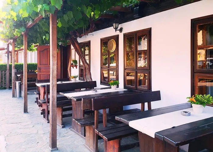 Yakovtsi Inn * Yakovtsi